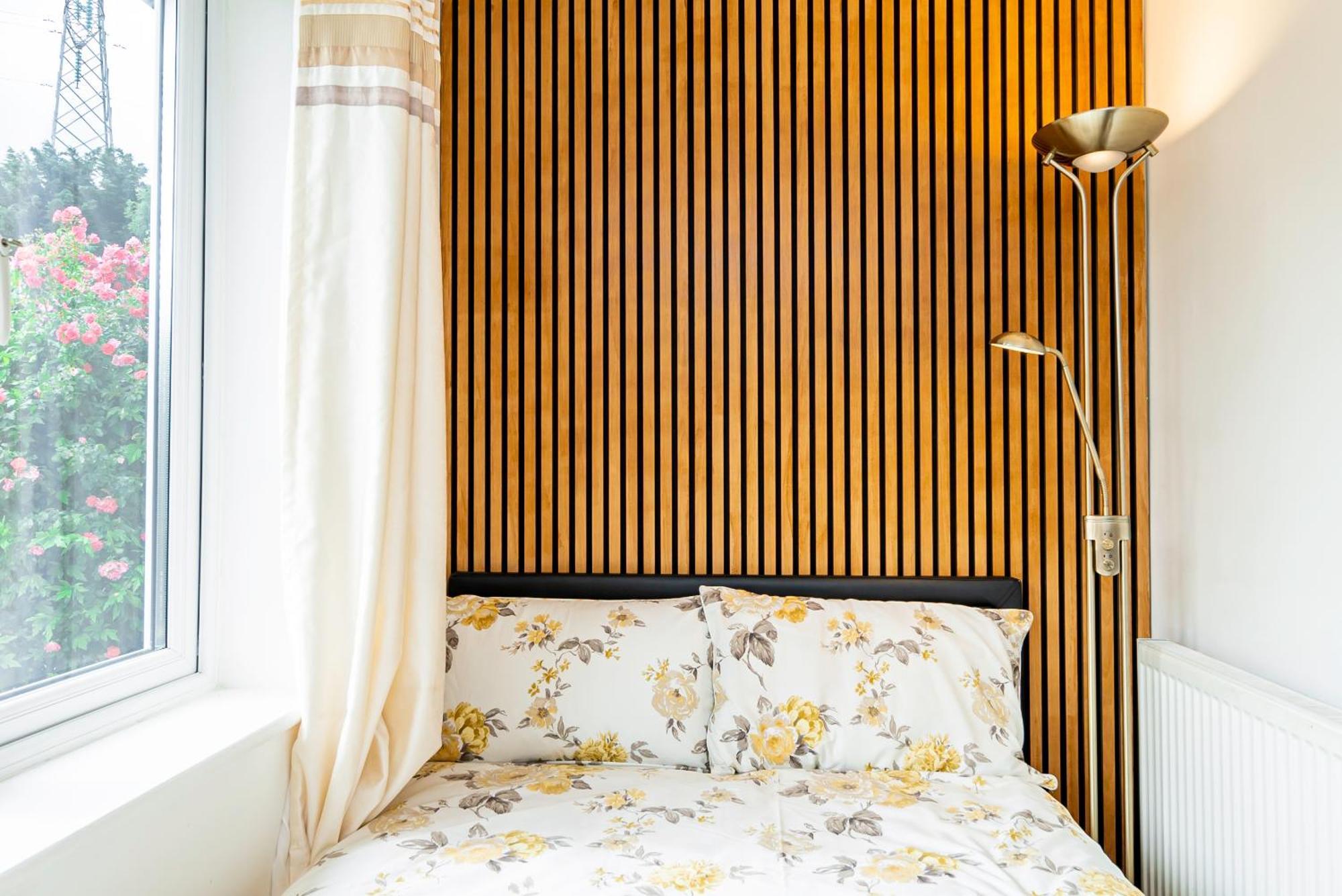 Earley Luxury Ensuite Room With Private Entrance Reading Exterior foto